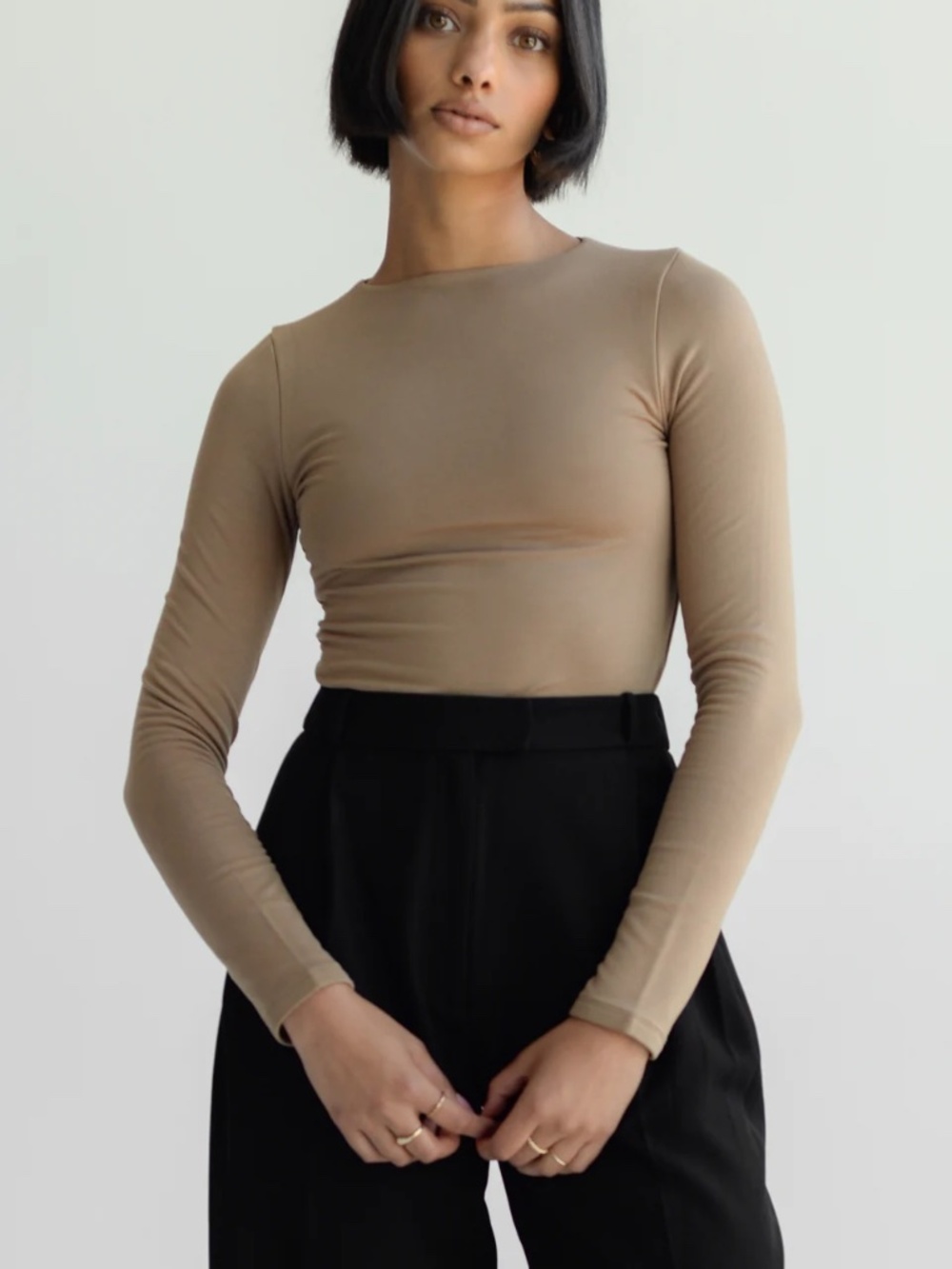 Reona Macadamia XS Signature Long Sleeve Top